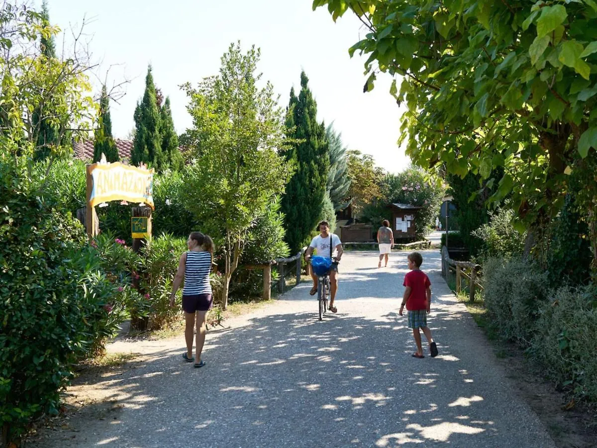 Luxury tent Nice Tent Lodge On A Campsite, Near The Beach, Beautiful Lucca At 27 Km Viareggio
