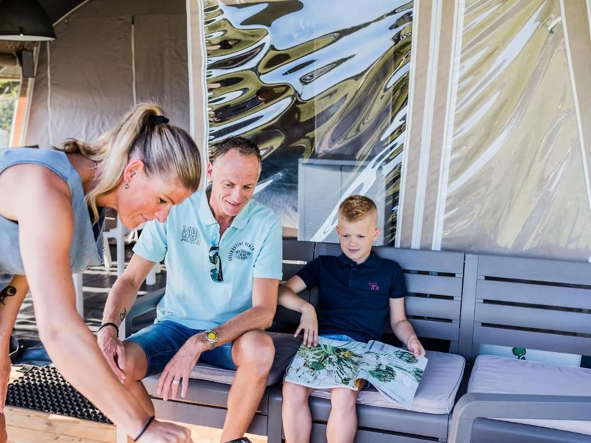 Nice Tent Lodge On A Campsite, Near The Beach, Beautiful Lucca At 27 Km Viareggio
